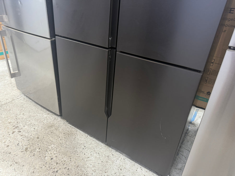 Factory second Westinghouse 564L French Door Refrigerator  Model: WQE5650BA - Second Hand Appliances Geebung