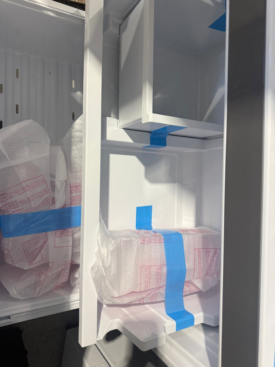 Factory second Westinghouse 565L French Door Refrigerator Model: WHE5650SD - Second Hand Appliances Geebung
