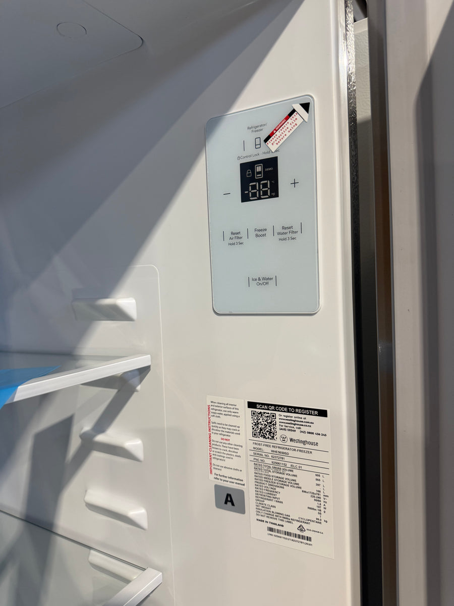 Factory second Westinghouse 565L French Door Refrigerator Model: WHE5650SD - Second Hand Appliances Geebung