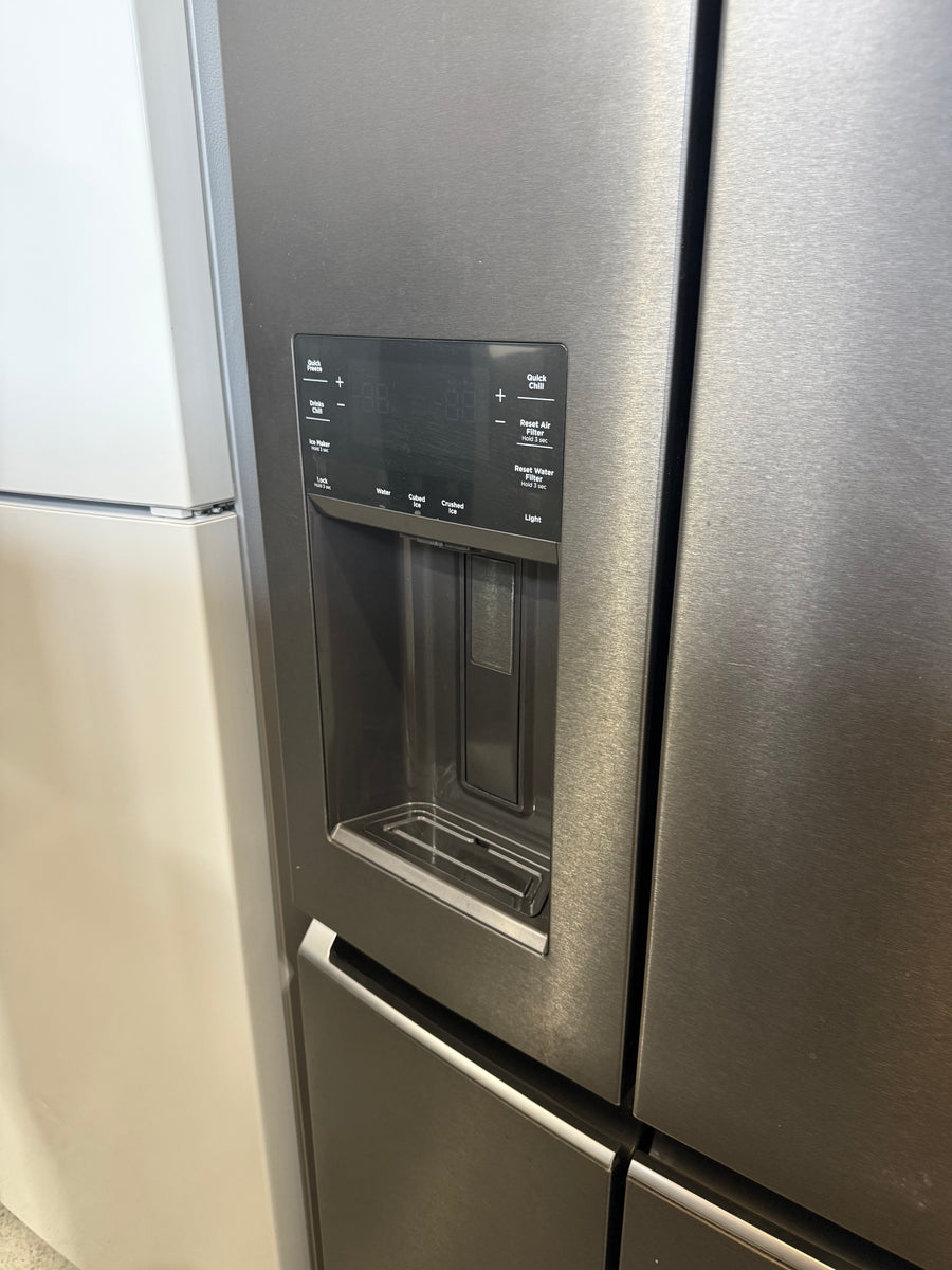 Factory second Westinghouse 609L Quad Door Refrigerator — Model WQE6170BB - Second Hand Appliances Geebung