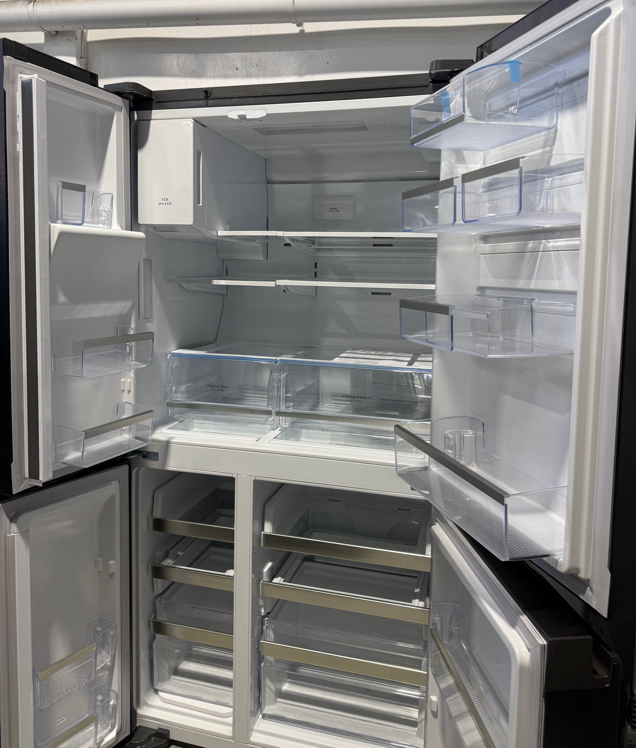 Factory second Westinghouse 609L Quad Door Refrigerator — Model WQE6170BB(NAT) - Second Hand Appliances Geebung