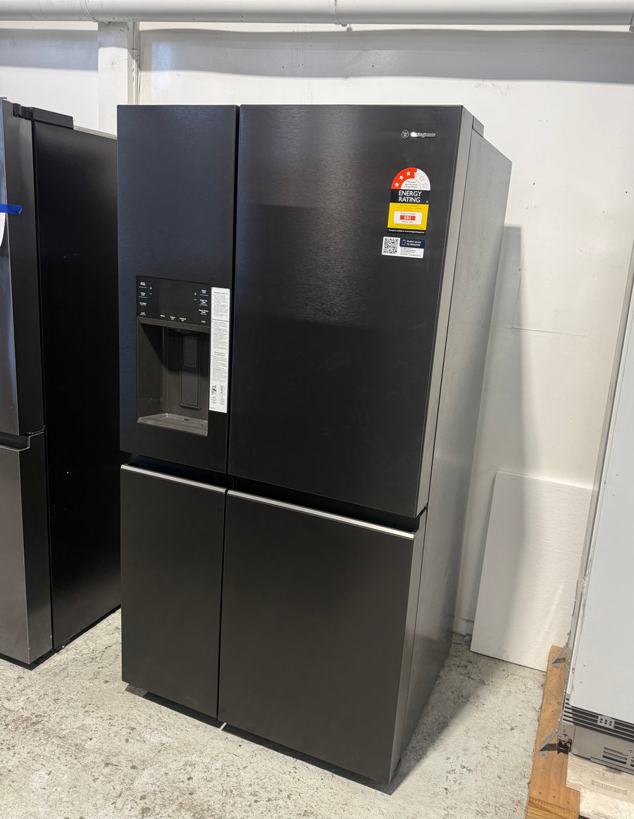 Factory second Westinghouse 609L Quad Door Refrigerator — Model WQE6170BB(NAT) - Second Hand Appliances Geebung