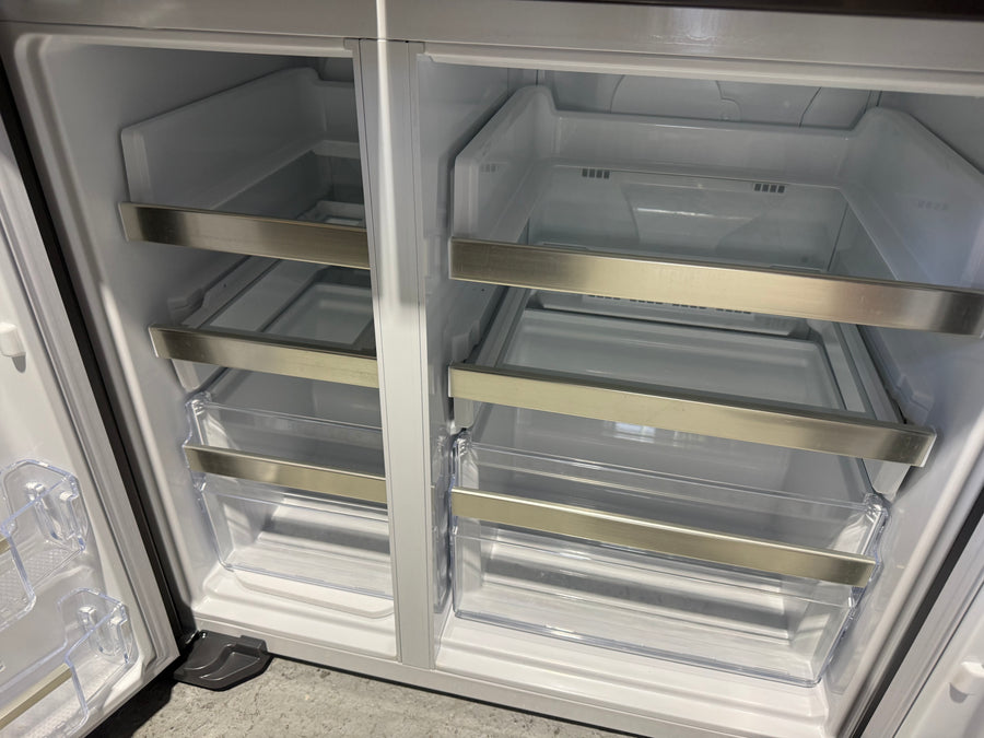 Factory second Westinghouse 609L Quad Door Refrigerator — Model WQE6170BB(NAT) - Second Hand Appliances Geebung