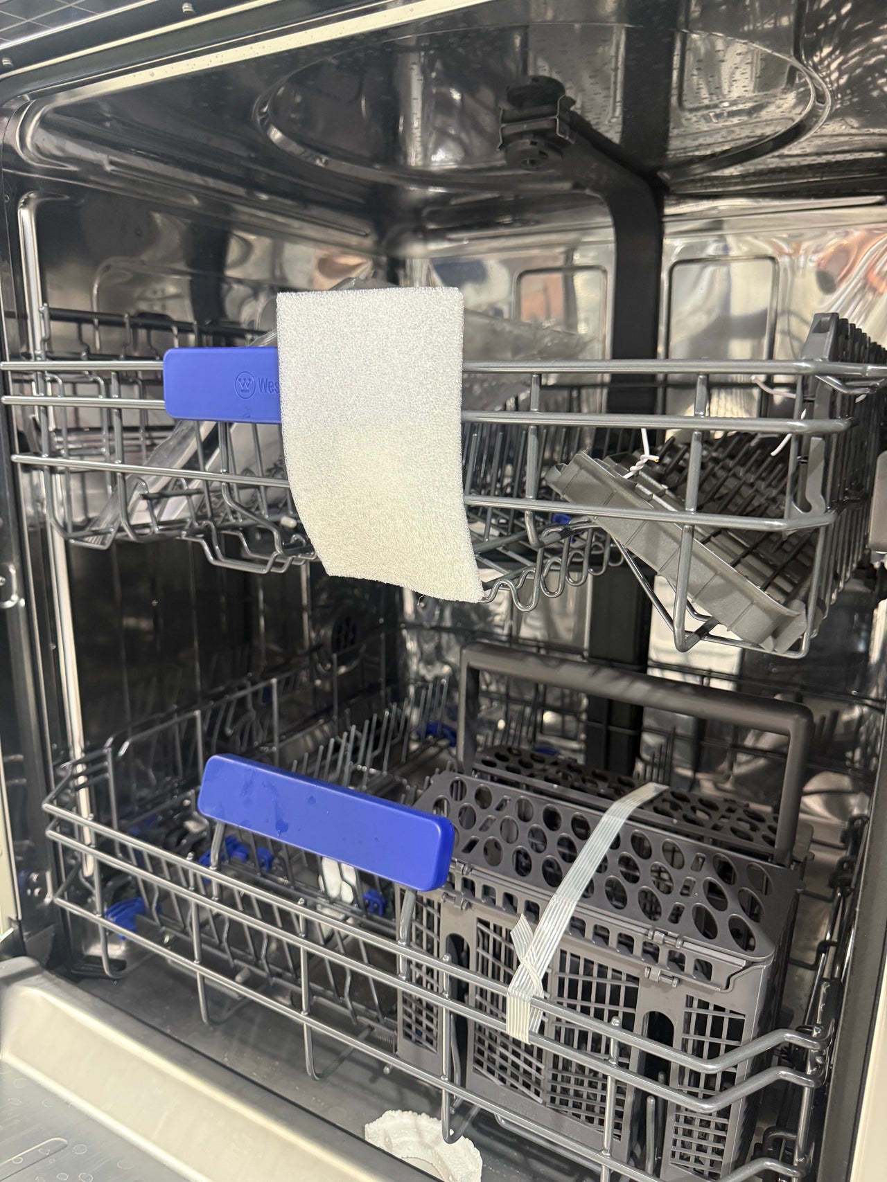 Factory second Westinghouse 60cm 14 Place Freestanding Dishwasher – Stainless Steel WSF6604XC - Second Hand Appliances Geebung