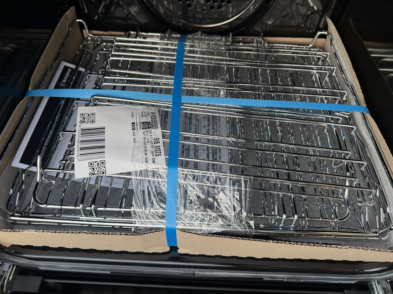 Factory second Westinghouse 60cm Built-In Electric Oven with Separate Grill – Stainless Steel WVE6565SD - Second Hand Appliances Geebung