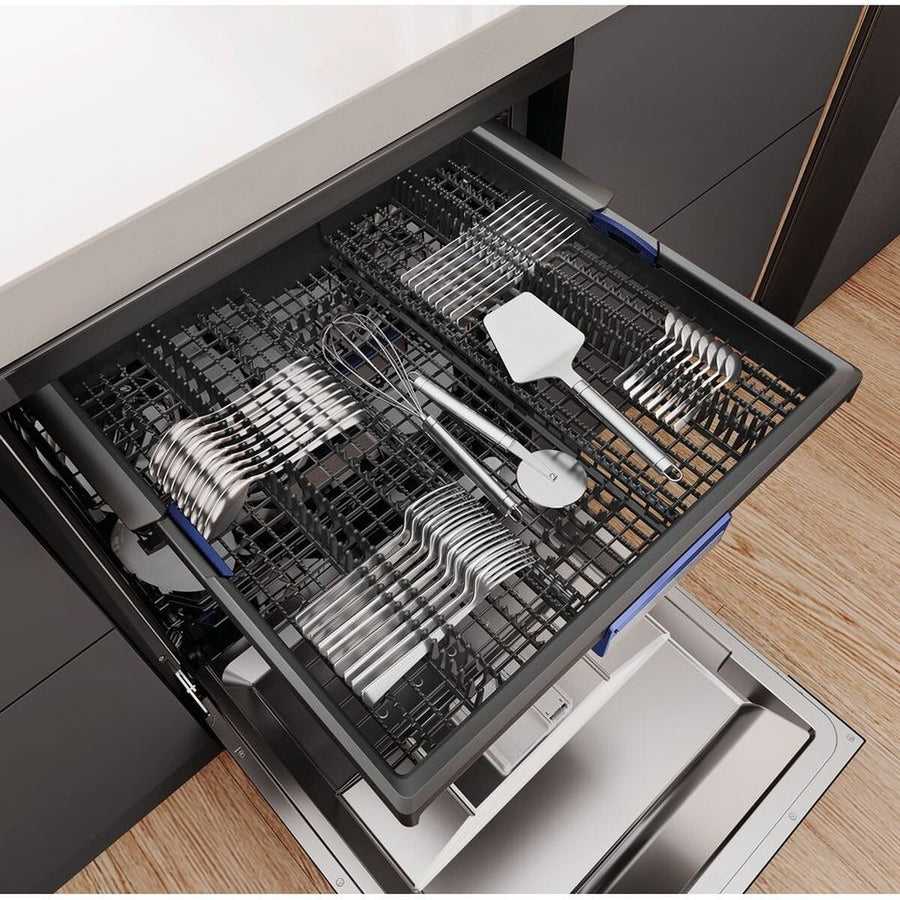 Factory second Westinghouse 60cm Dark Stainless Steel Freestanding Dishwasher WSF6608KXC (NAT) - Second Hand Appliances Geebung