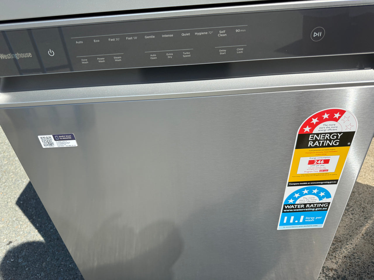 Factory second Westinghouse 60cm Freestanding Dishwasher – Stainless Steel Model: WSF6608XC - Second Hand Appliances Geebung