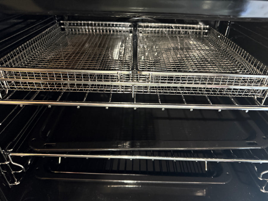 Buy Factory second Westinghouse 60cm Pyrolytic Steam & AirFry Built-In Oven – Dark Stainless Steel |  | [product_variant] | Second Hand Appliances Geebung Brisbane
