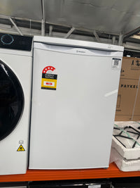 Thumbnail for Factory second/Carton damaged Westinghouse 86L Bar Freezer WFM0900WD - Second Hand Appliances Geebung