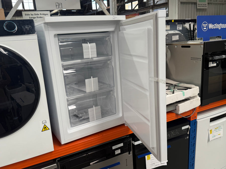 Factory second/Carton damaged Westinghouse 86L Bar Freezer WFM0900WD - Second Hand Appliances Geebung