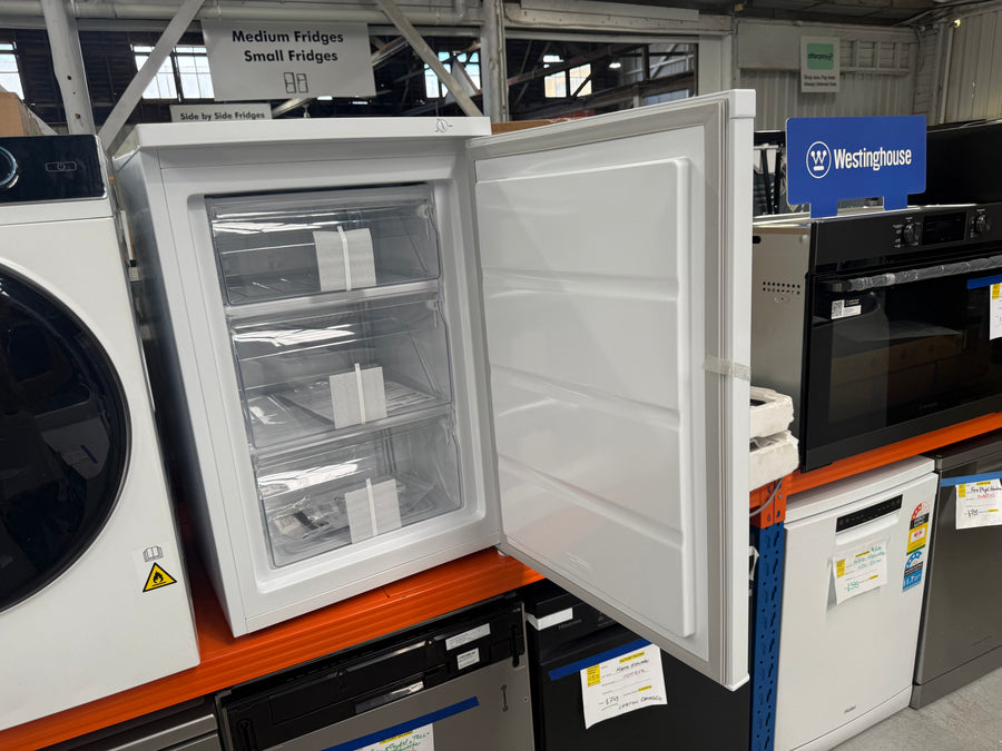 Factory second/Carton damaged Westinghouse 86L Bar Freezer WFM0900WD - Second Hand Appliances Geebung