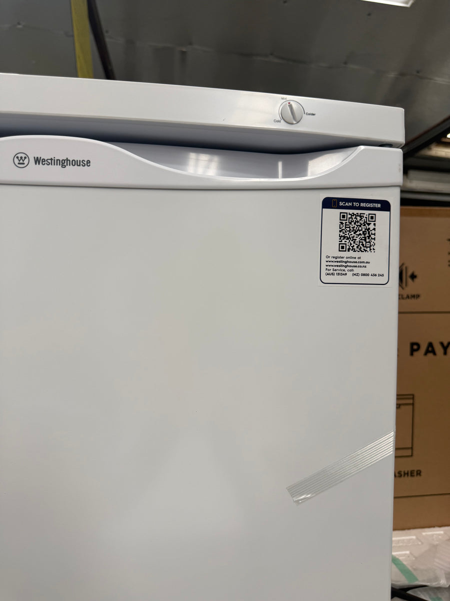 Factory second/Carton damaged Westinghouse 86L Bar Freezer WFM0900WD - Second Hand Appliances Geebung