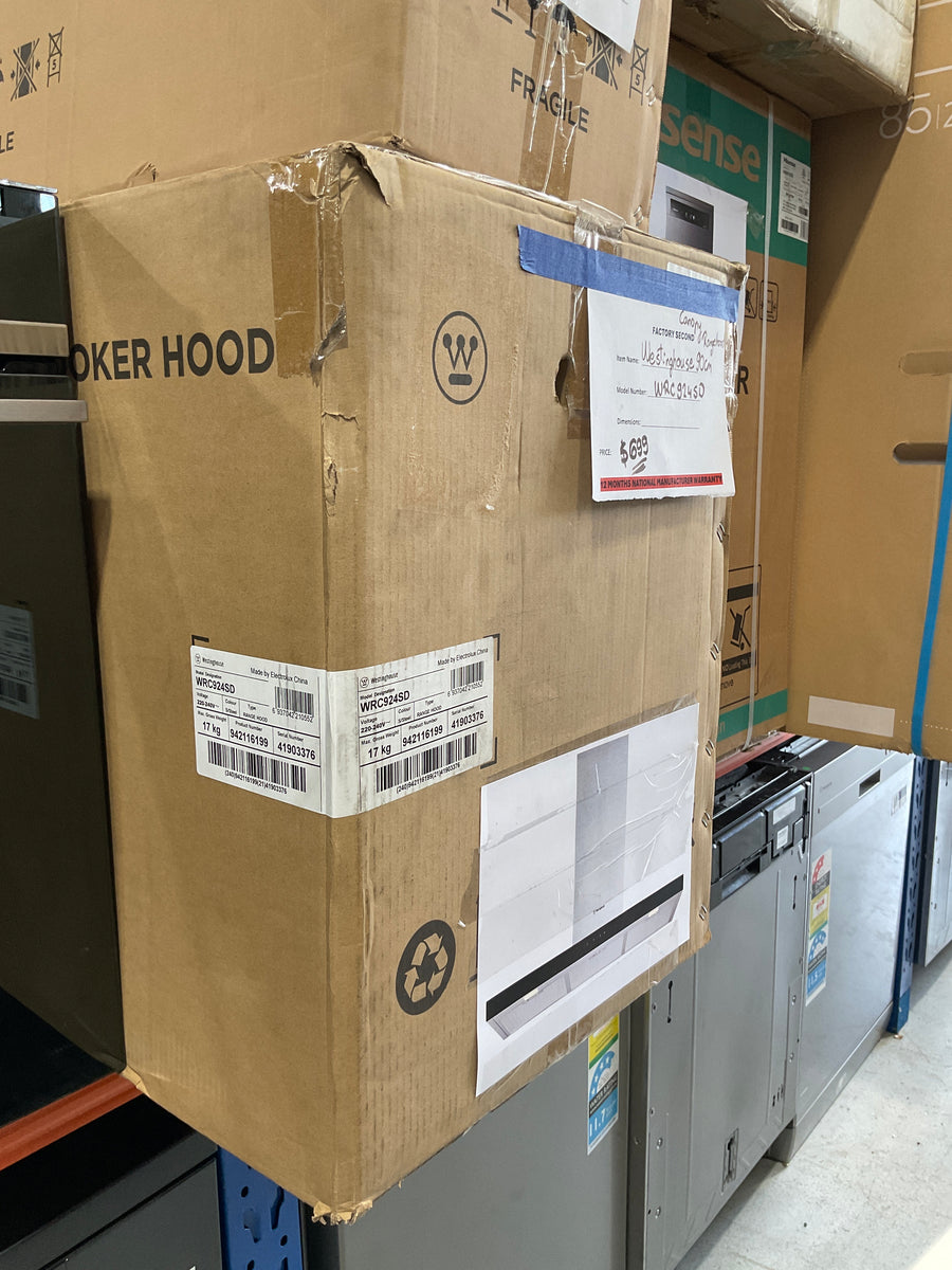 Factory second Westinghouse 90cm Canopy Rangehood with Hob2Hood Mark Resistant Stainless Steel WRC924SD(NAT) - Second Hand Appliances Geebung