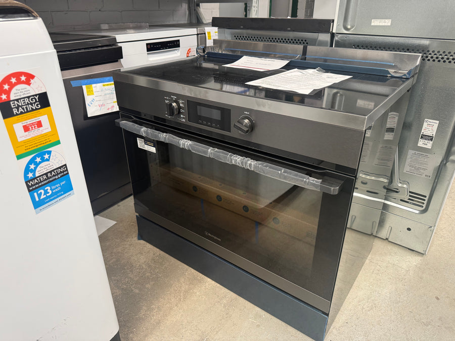 Factory second Westinghouse 90cm Electric Freestanding Oven with Induction Cooktop Dark Stainless Steel WFE9756DD(NAT) - Second Hand Appliances Geebung