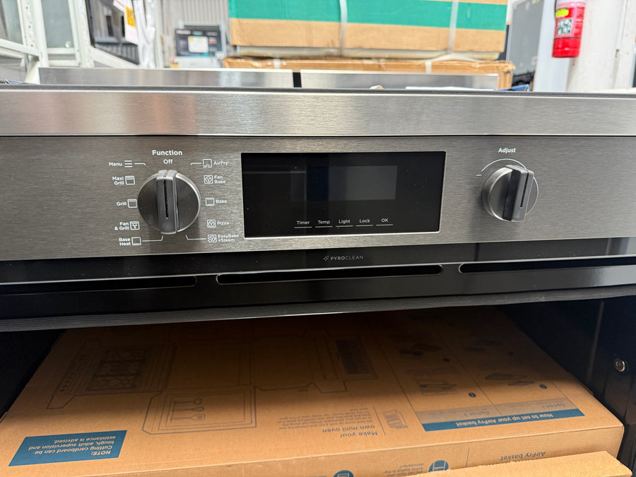 Factory second Westinghouse 90cm Pyrolytic Freestanding Oven with Induction Cooktop & AirFry – Dark Stainless Steel  Model: WFEP9757DD - Second Hand Appliances Geebung