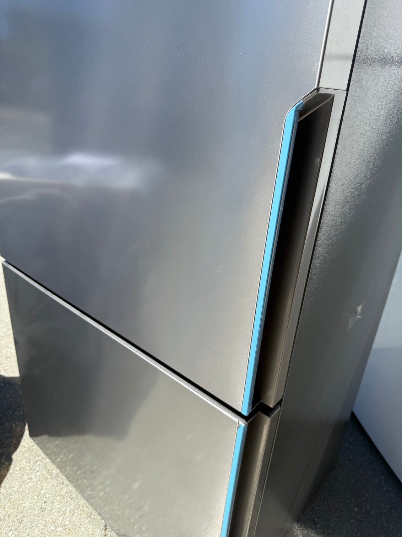 Factory second Westinghouse WBE5300SC-L 496L Stainless Steel Bottom Mount Frost Free Left Hinge Fridge - Second Hand Appliances Geebung