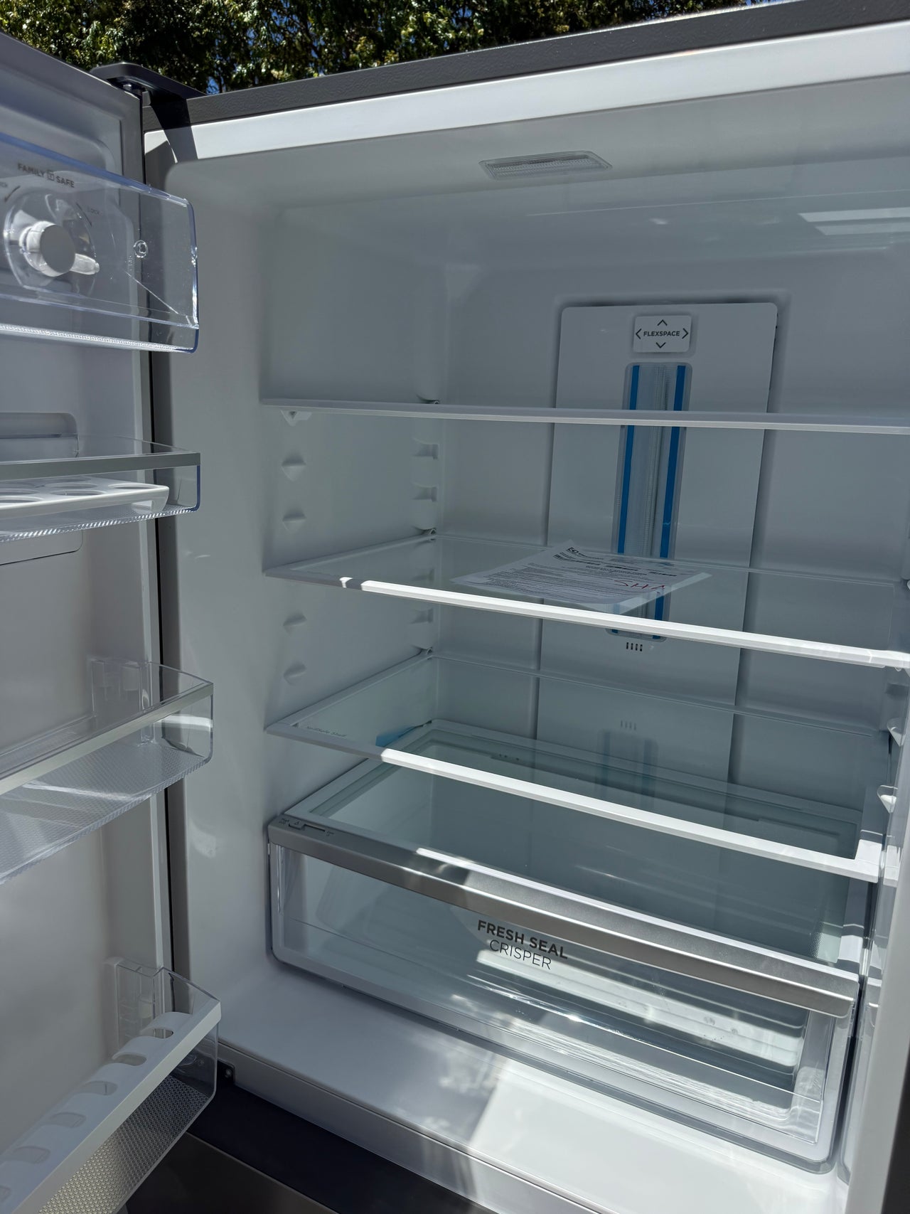 Factory second Westinghouse WBE5300SC-L 496L Stainless Steel Bottom Mount Frost Free Left Hinge Fridge - Second Hand Appliances Geebung