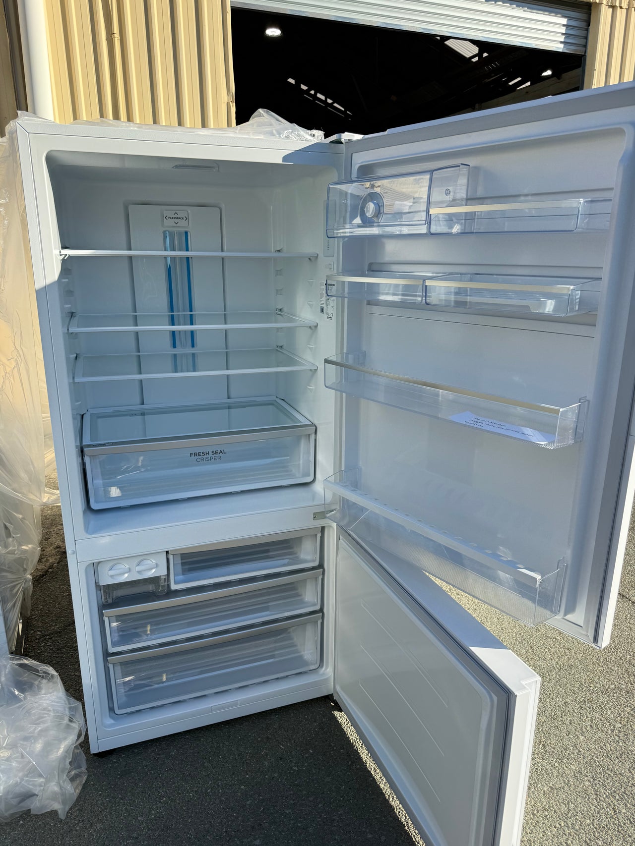 Factory second Westinghouse WBE5300WCR 496L Bottom Mount Fridge - Second Hand Appliances Geebung