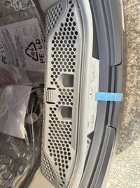 Thumbnail for Factory second Westinghouse WDH904N7SA 9kg EasyCare 700 Series heat pump dryer - Second Hand Appliances Geebung