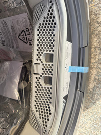 Thumbnail for Factory second Westinghouse WDH904N7SA 9kg EasyCare 700 Series heat pump dryer - Second Hand Appliances Geebung