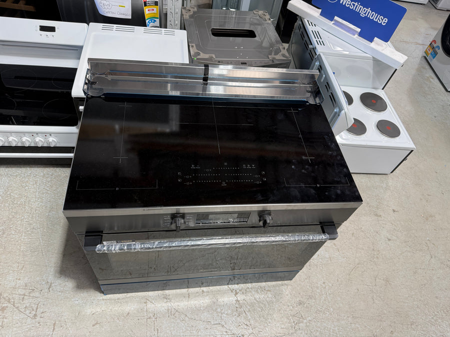 Factory second Westinghouse WFE9756DD 90cm Electric Freestanding Cooker with Induction Cooktop - Second Hand Appliances Geebung