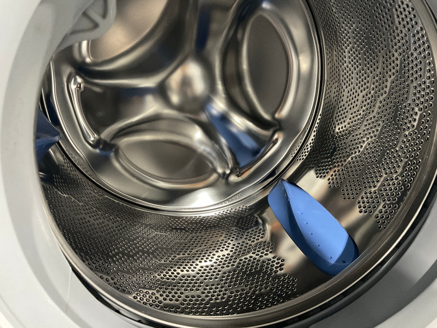 Transportation damaged Westinghouse WWF9024M5WA 9kg EasyCare Front Load Washer - Second Hand Appliances Geebung
