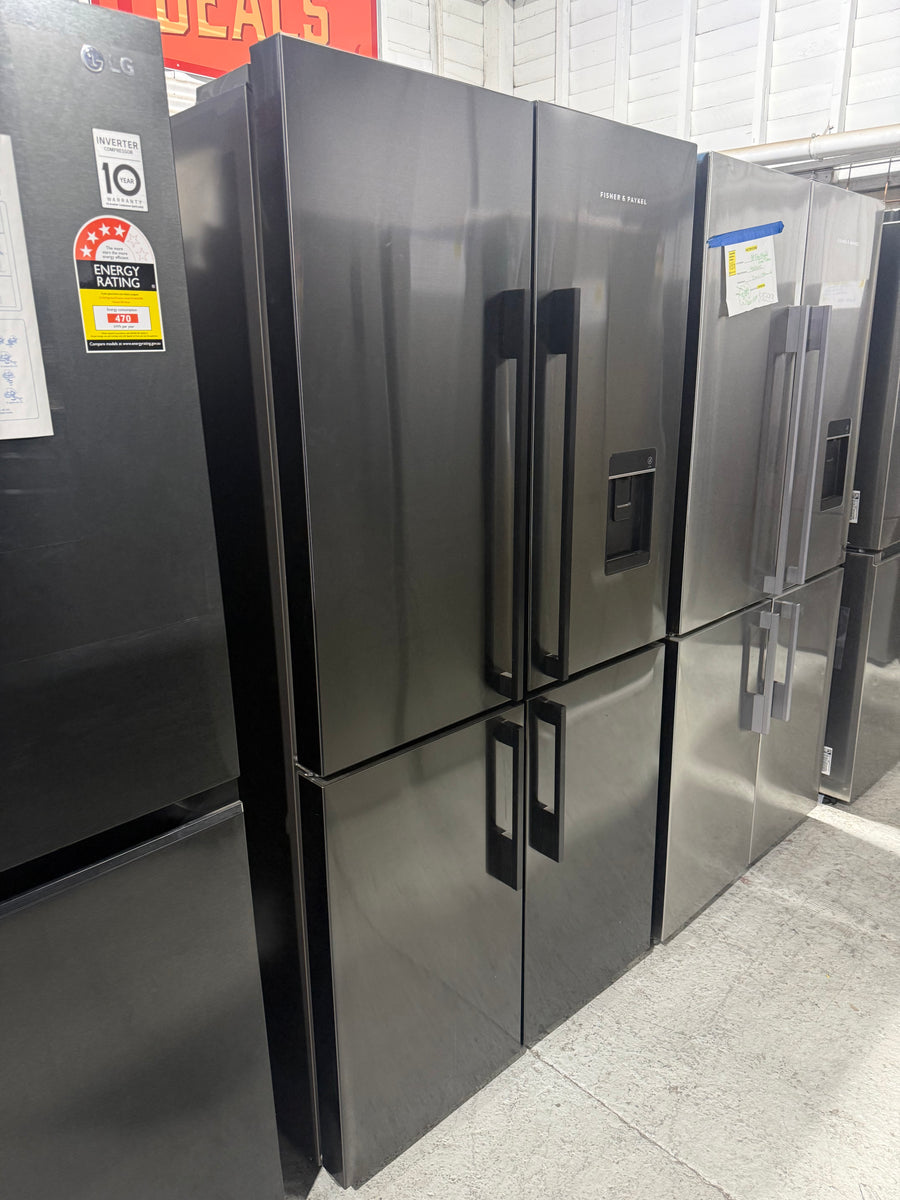 Fisher & Paykel 538L Series 7 Quad Door Refrigerator with Ice & Water – Black Stainless Steel (RF605QDUVB2) - Second Hand Appliances Geebung