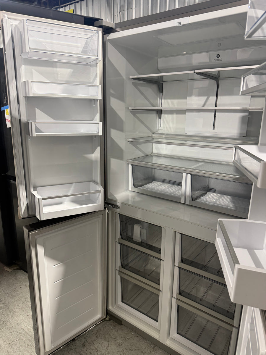 Fisher & Paykel 538L Series 7 Quad Door Refrigerator with Ice & Water – Black Stainless Steel (RF605QDUVB2) - Second Hand Appliances Geebung