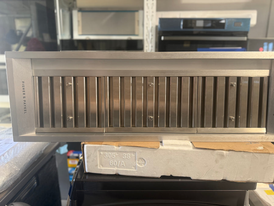 Fisher & Paykel 90cm Series 9 Integrated Insert Wall Under Cupboard Rangehood HPB9028-1 - Second Hand Appliances Geebung