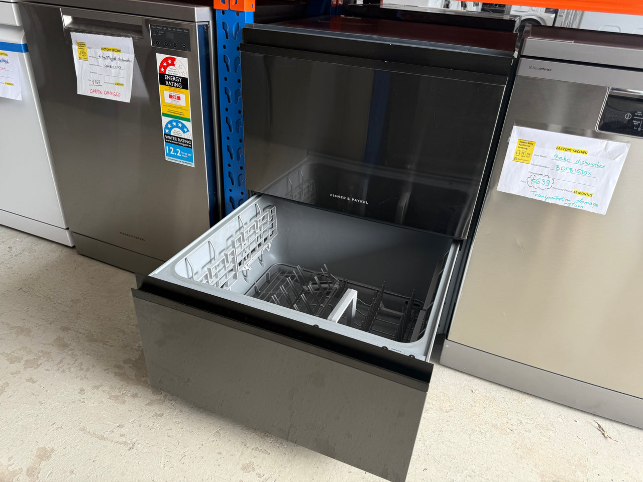 Factory second Fisher & Paykel DD60D4NB9 Series 9 Contemporary Double DishDrawer™ Dishwasher
