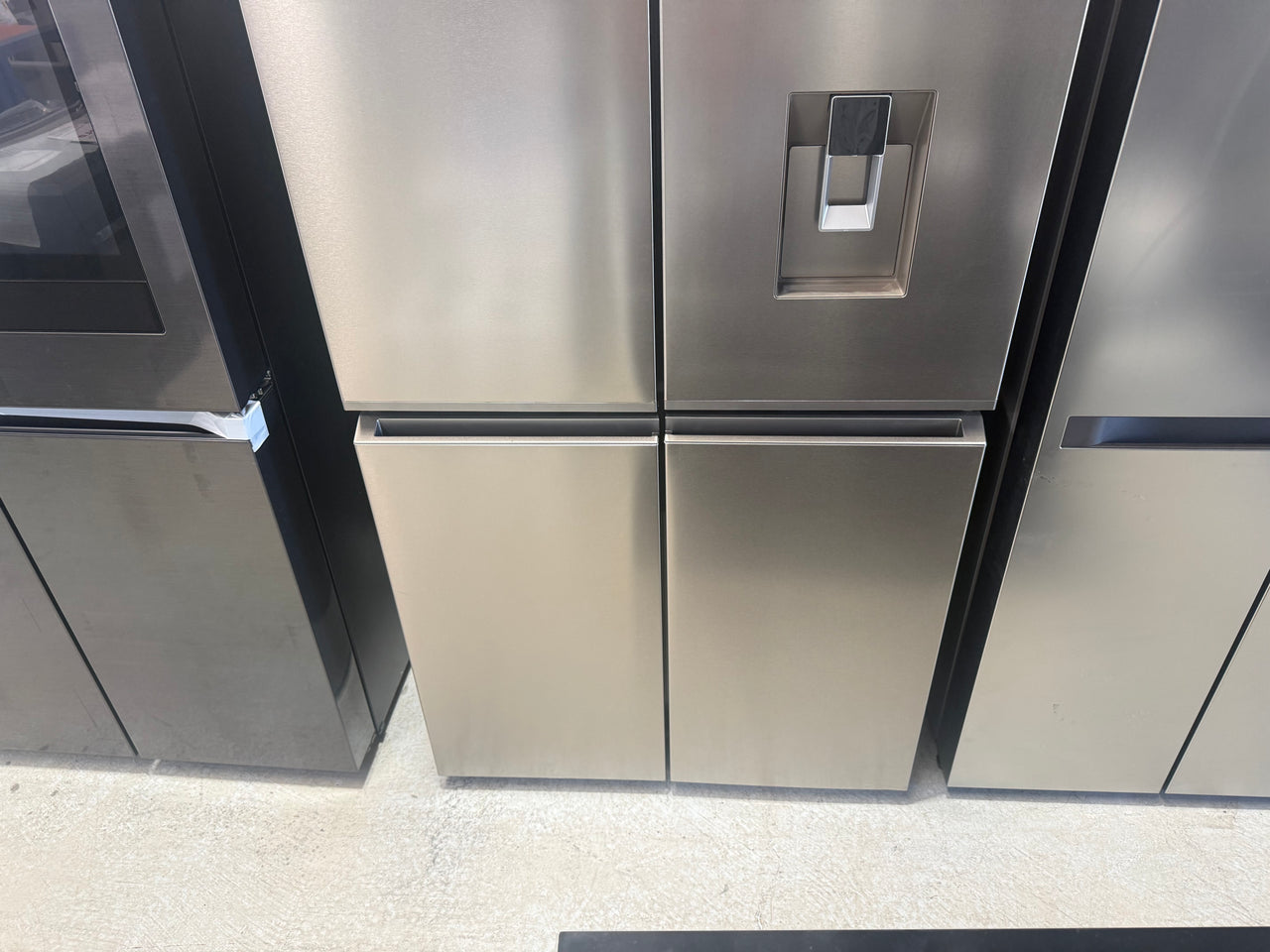 Factory second Haier HRF680YPS – 623 L Quad Door Refrigerator