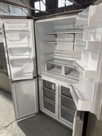Thumbnail for Factory second Fisher & Paykel RF605QNUVX1 538-litre quad-door refrigerator-freezer
