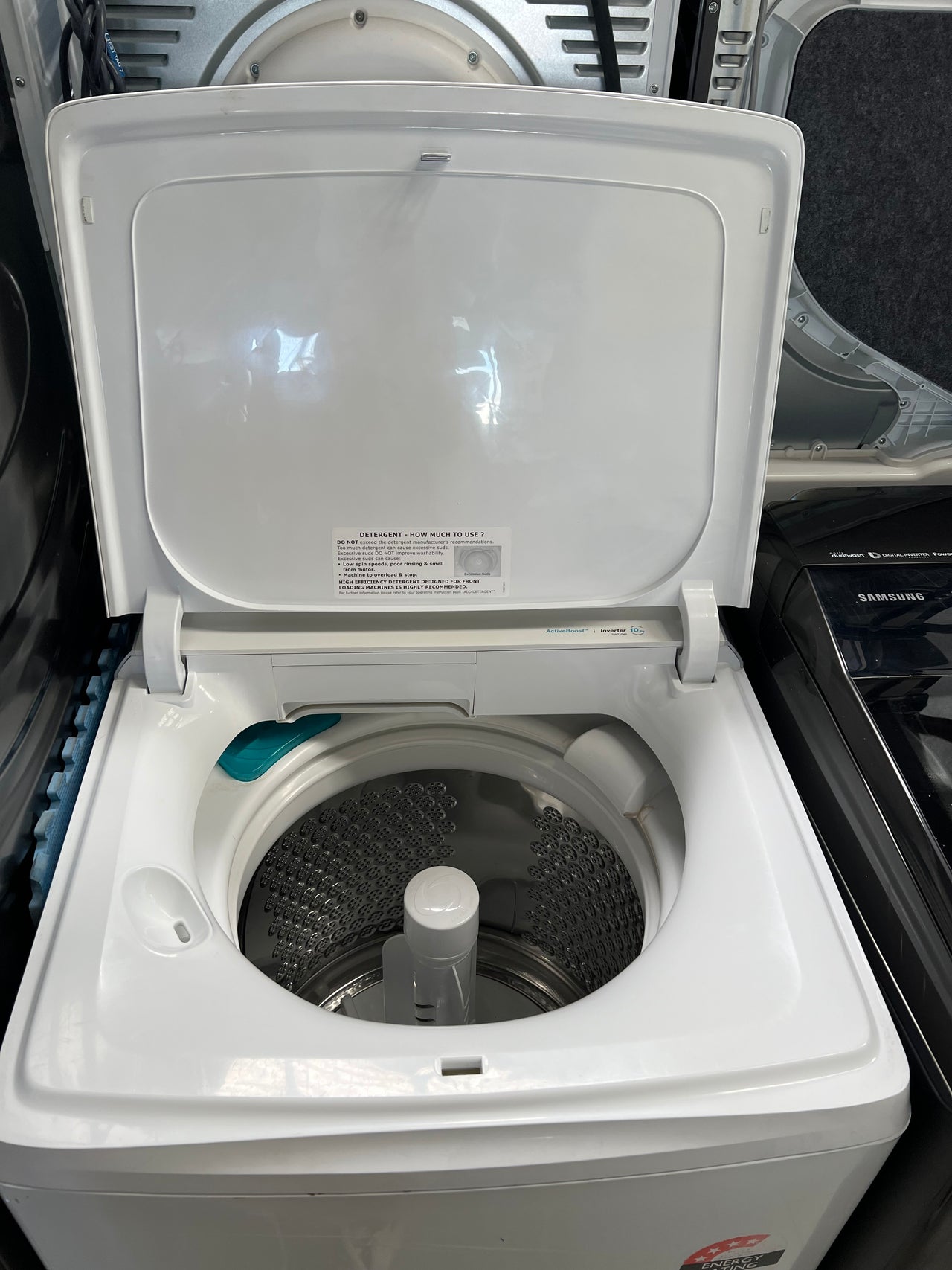 Second hand Simpson 10kg Top Load Washing Machine Model: SWT1043 - Second Hand Appliances Geebung