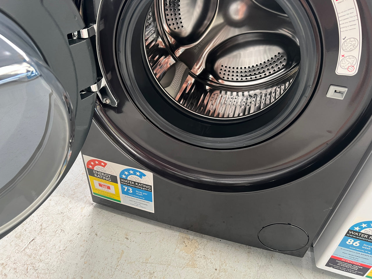 Factory second Haier HWF85ANB1 8.5kg Front Load Washing Machine (Graphite) - Second Hand Appliances Geebung