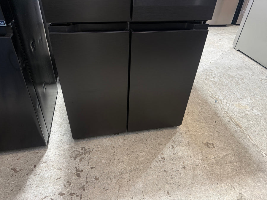 Factory second Westinghouse 496L French Door Refrigerator – WQE4900BA