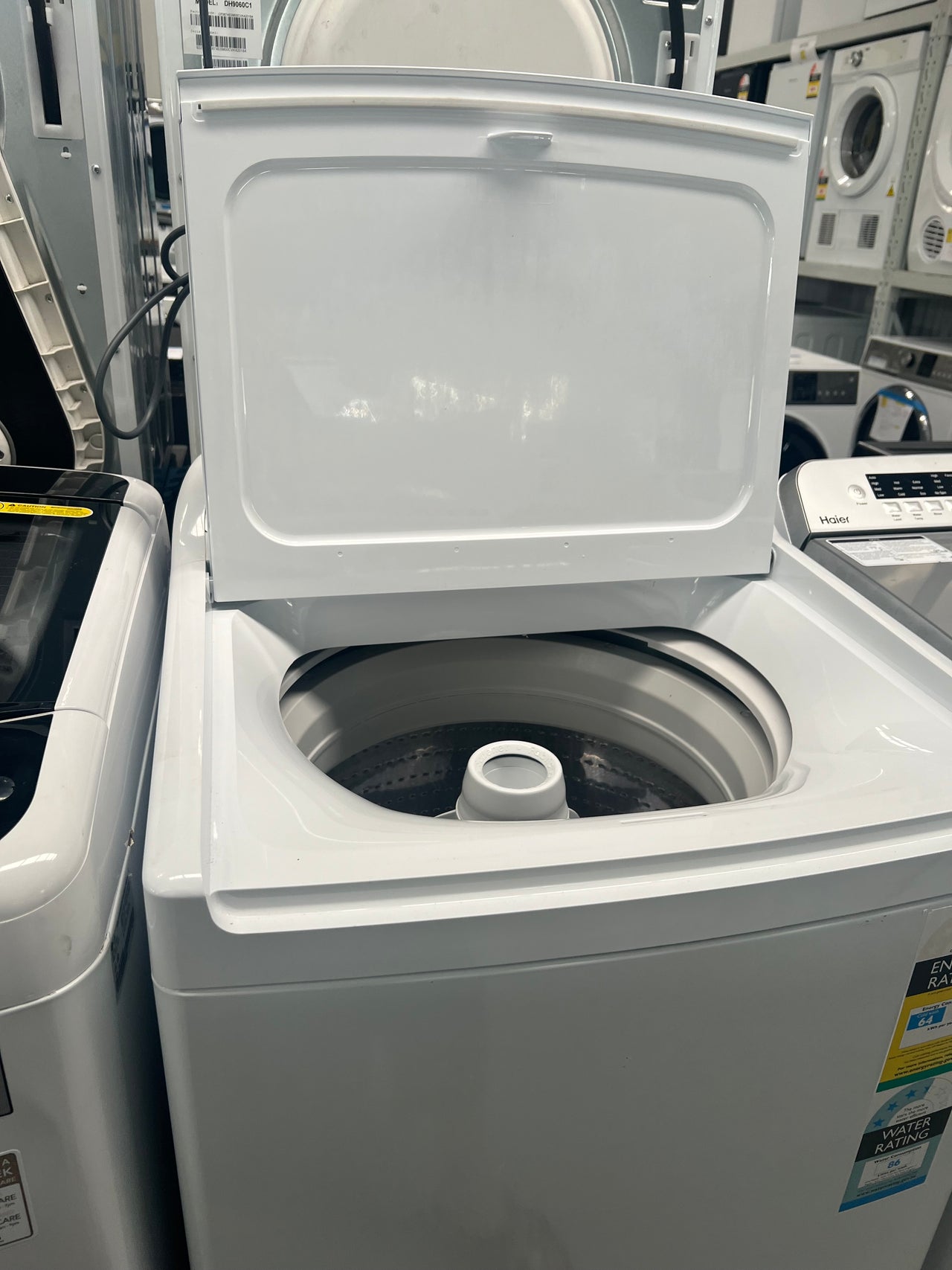 Second hand Fisher & Paykel WA7060G2 7kg Top Load Washing Machine - Second Hand Appliances Geebung