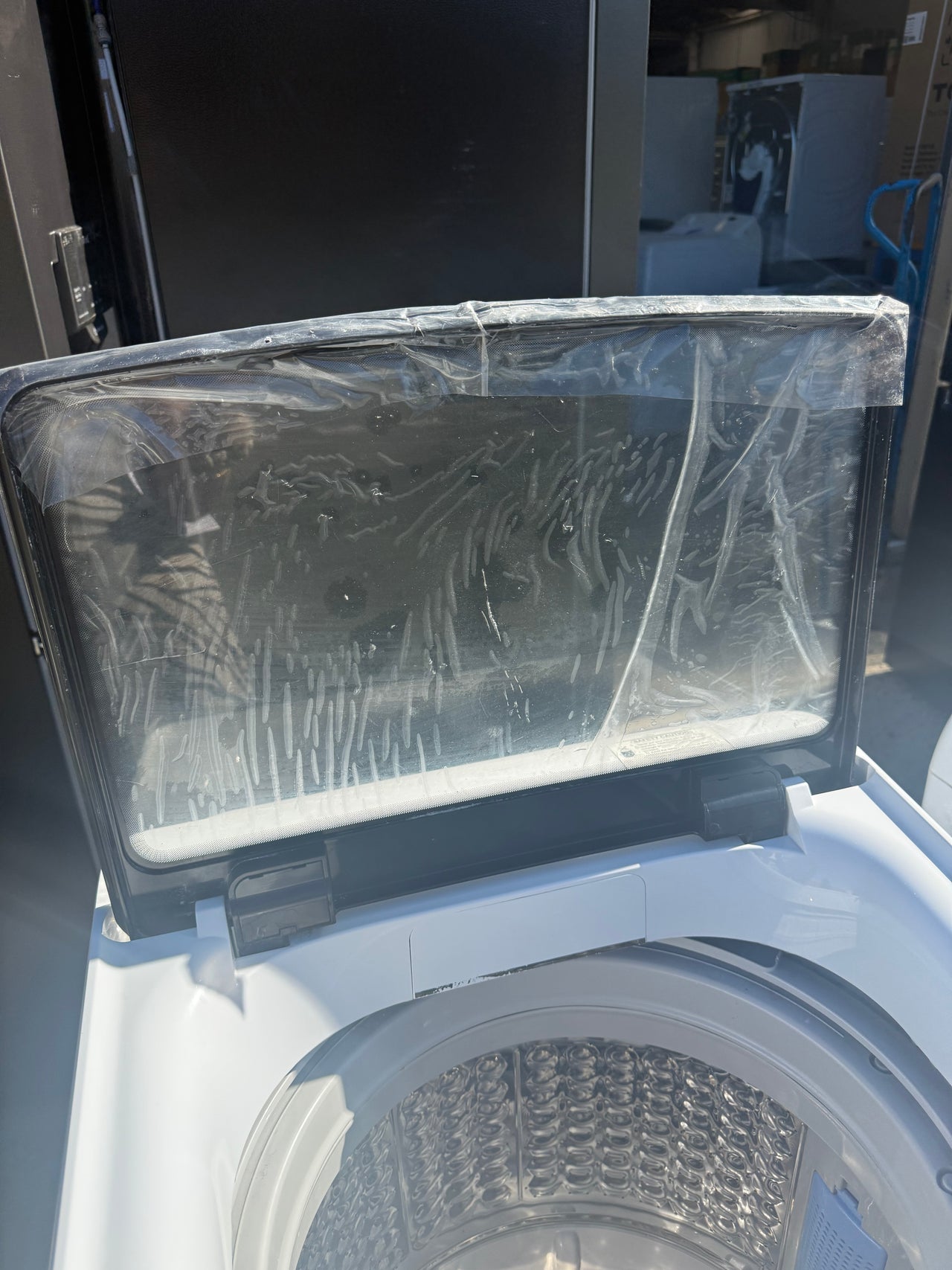 Factory second TCL F708TLW 8kg top load washing machine