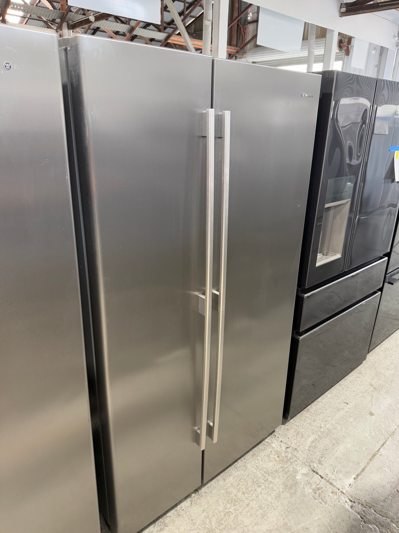 Second hand Westinghouse WSE7000SF – 700L Side-by-Side Refrigerator