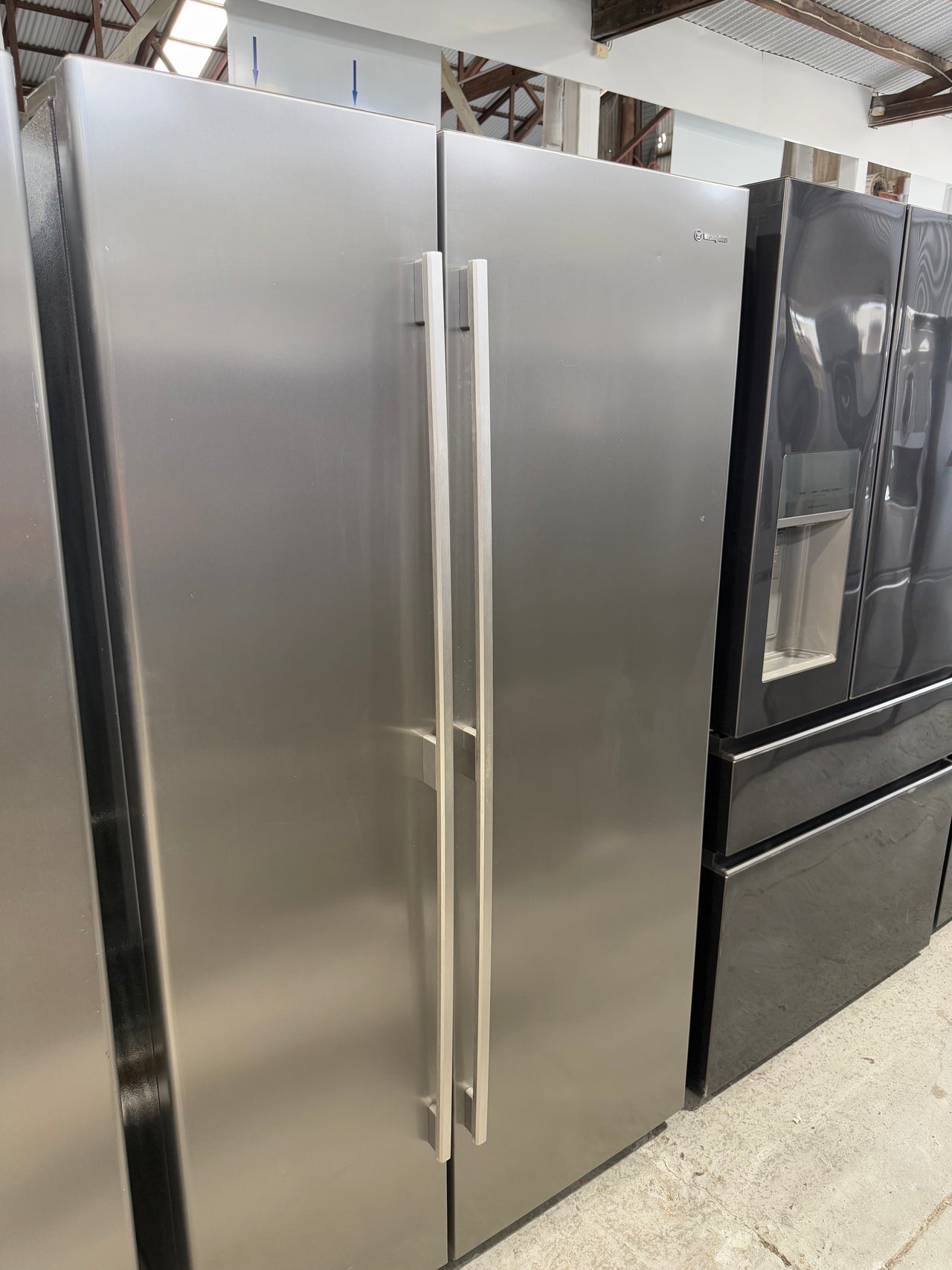 Second hand Westinghouse WSE7000SF – 700L Side-by-Side Refrigerator