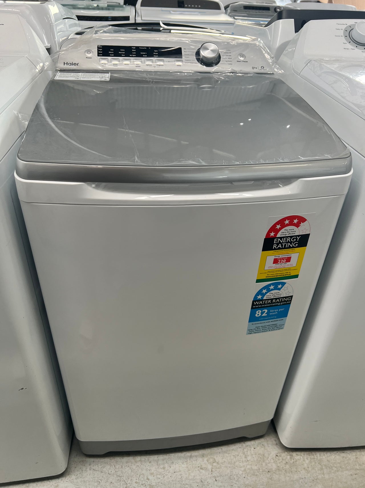 Transportation damaged Haier 8kg Top Load Washer HWT08AN1 - Second Hand Appliances Geebung