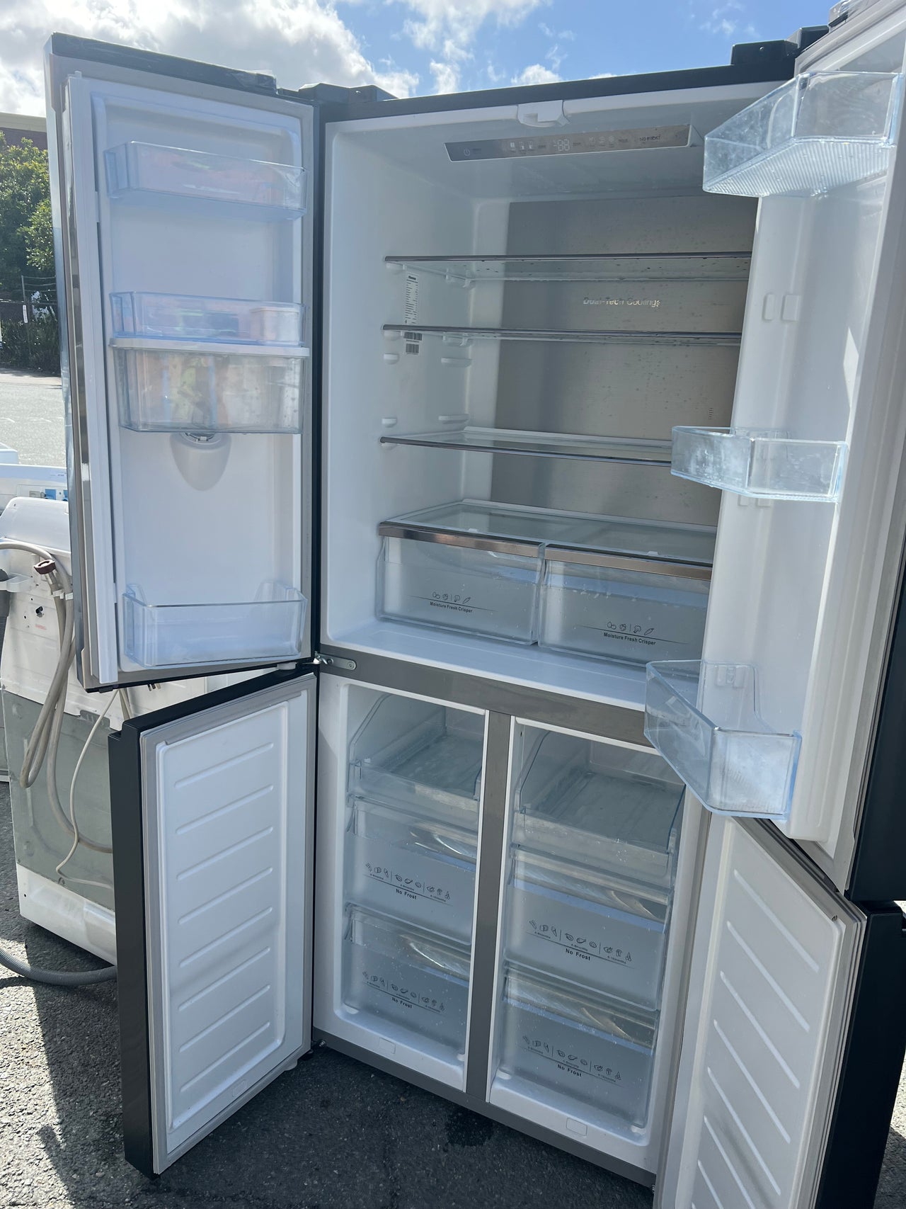 Factory second Hisense 454L French Door Refrigerator Model: HRCD454BW - Second Hand Appliances Geebung