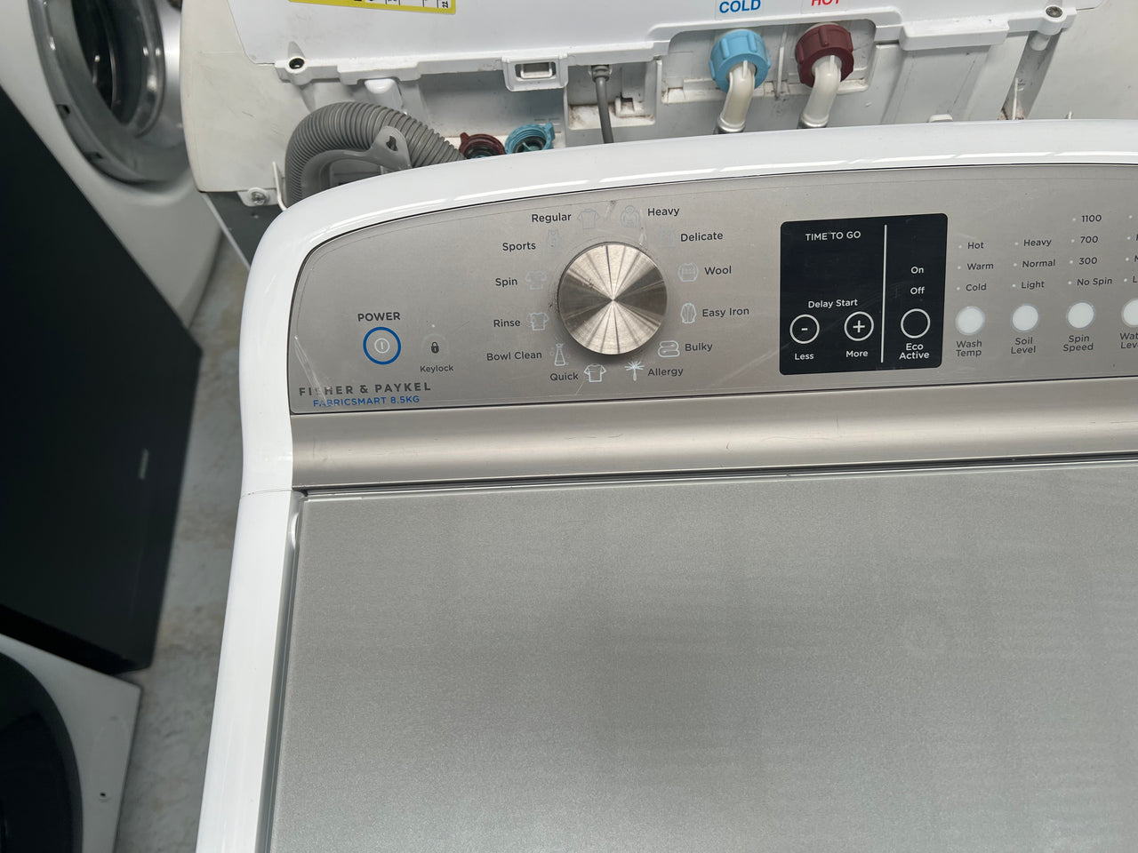 Factory second Fisher & Paykel 8.5kg Top Load Washer WA8560P1 - Second Hand Appliances Geebung