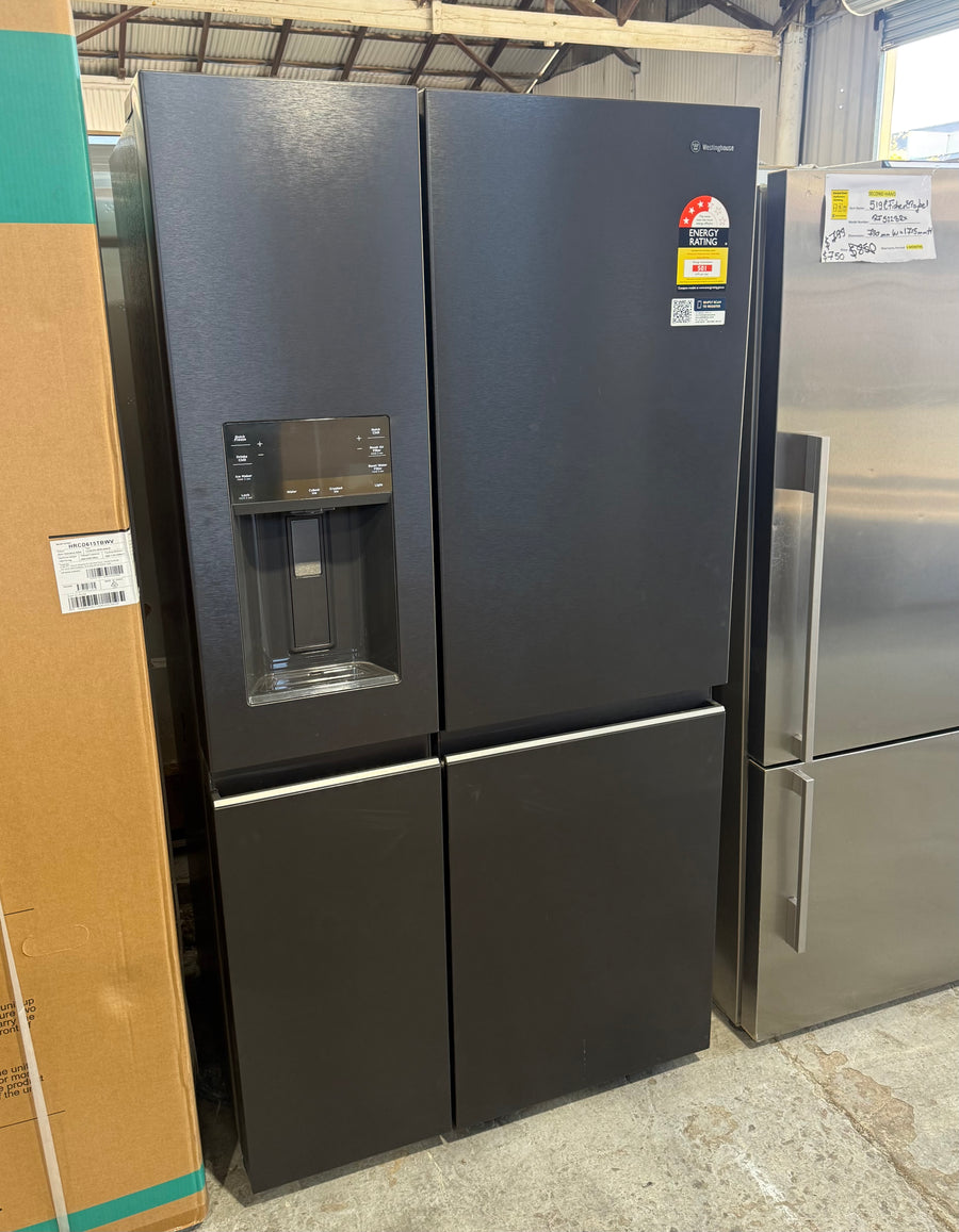 Factory second Westinghouse 609L Quad Door Refrigerator WQE6170BB