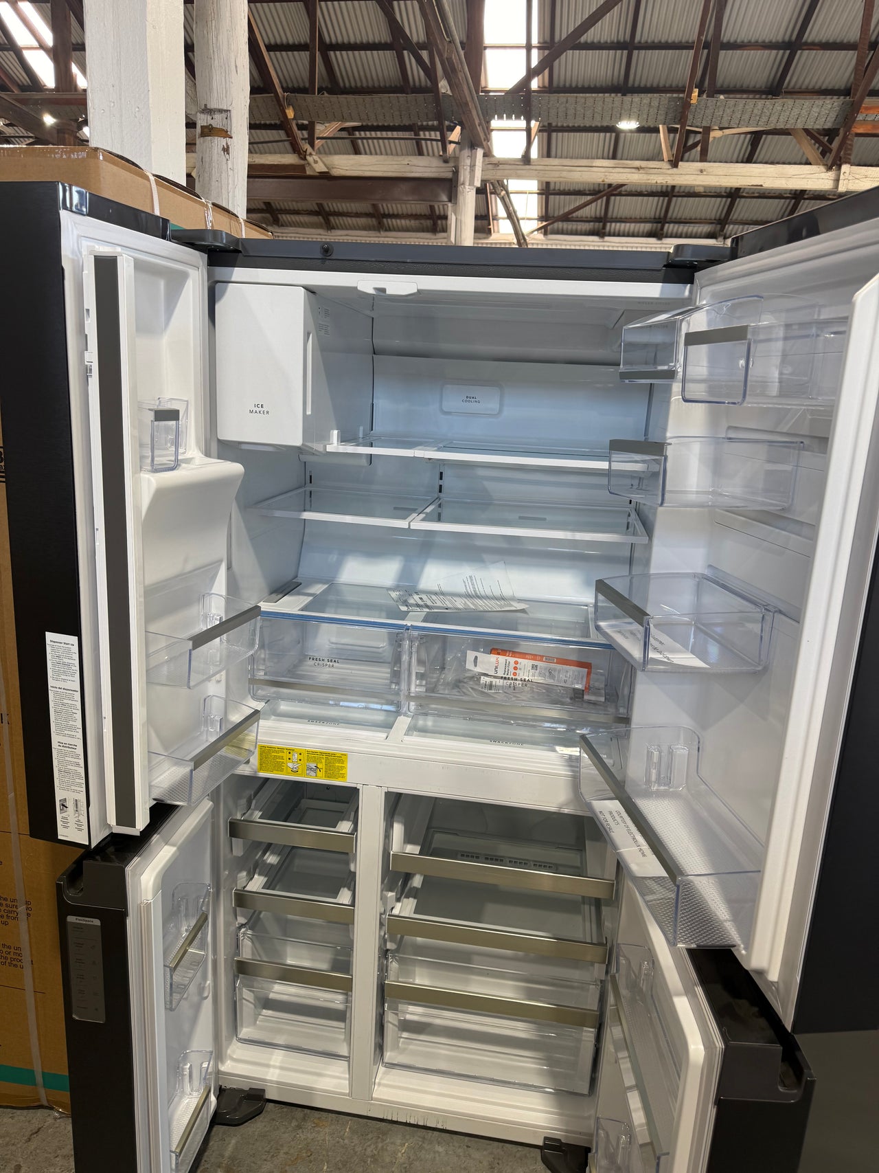 Factory second Westinghouse 609L Quad Door Refrigerator WQE6170BB