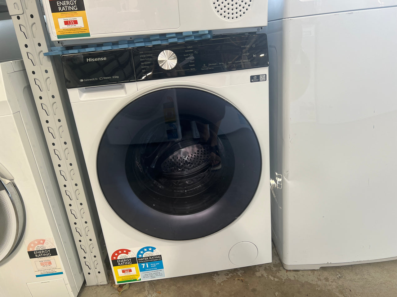 Factory second Hisense 8.5kg Front Load Washer HWFS8514E - Second Hand Appliances Geebung