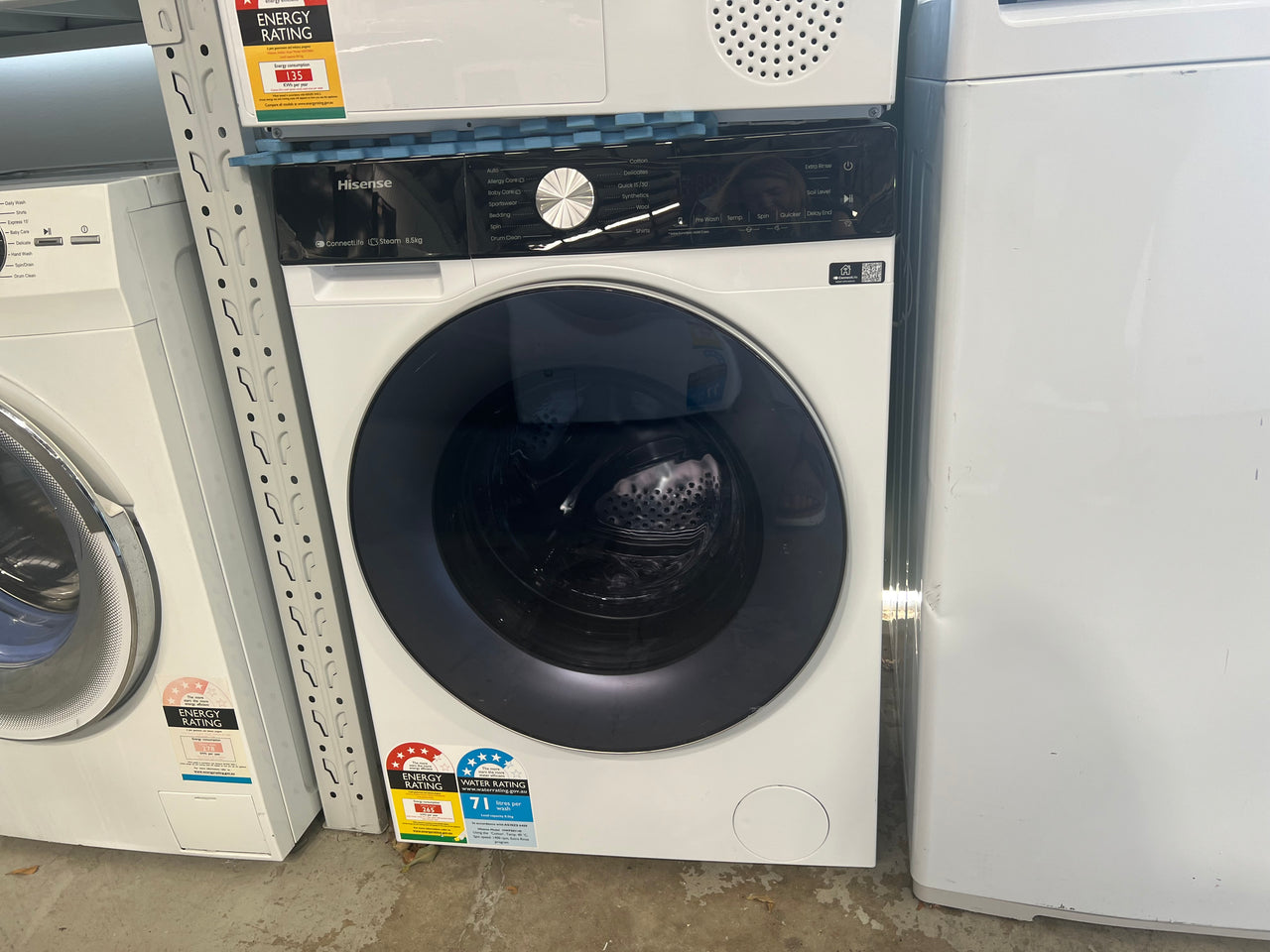 Factory second Hisense 8.5kg Front Load Washer HWFS8514E - Second Hand Appliances Geebung