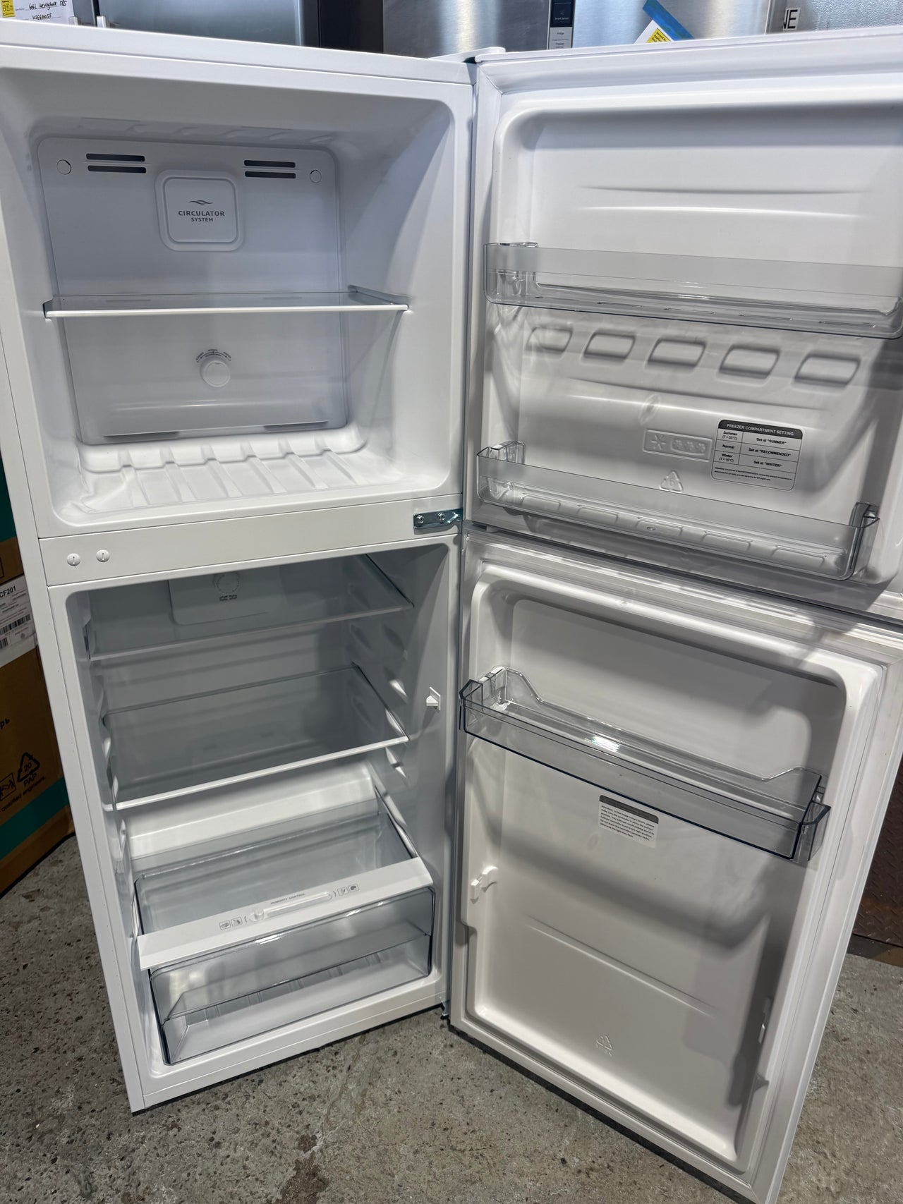 Factory second TCL P220TMW 197L Top Mount Fridge