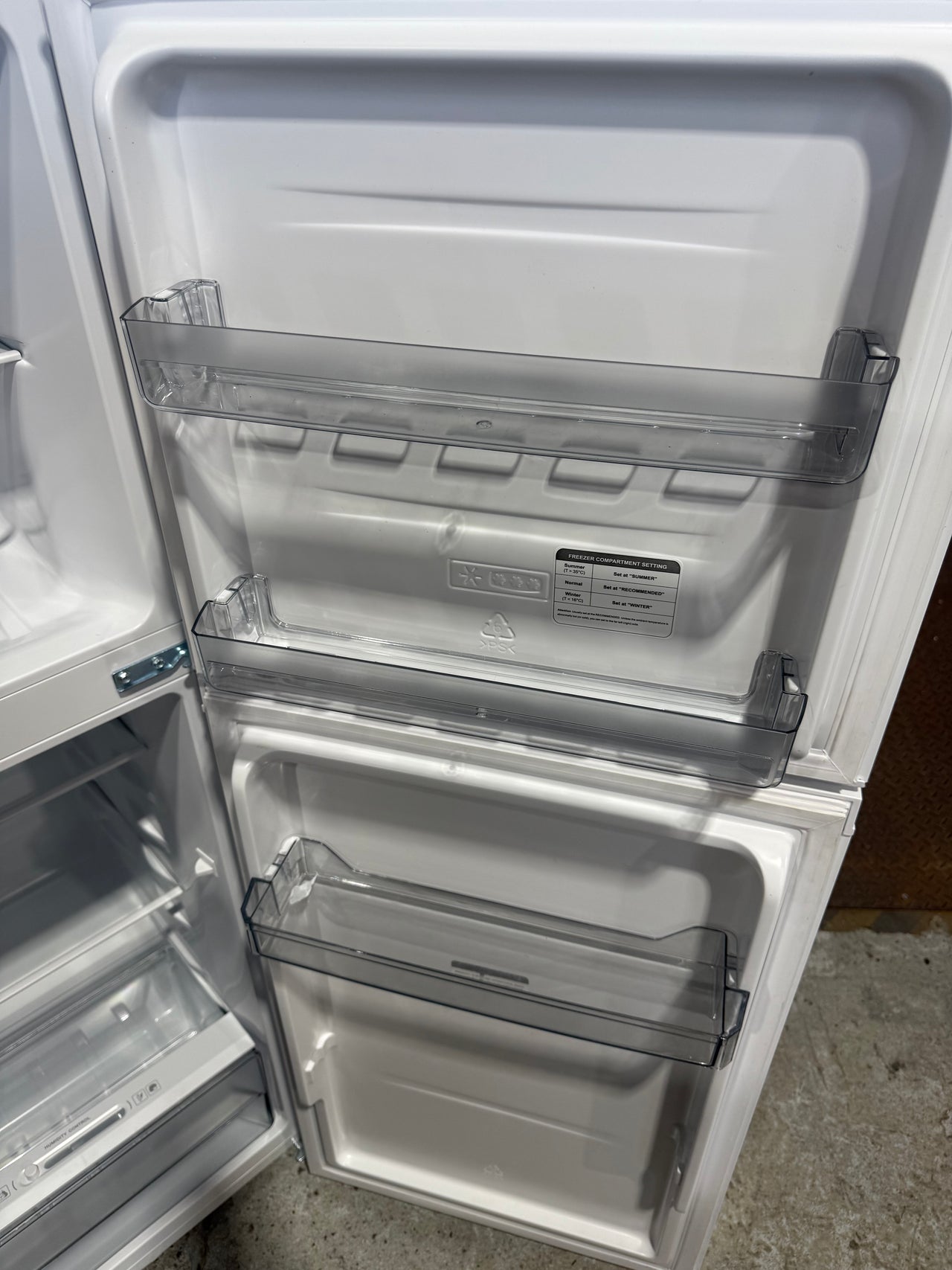 Factory second TCL P220TMW 197L Top Mount Fridge