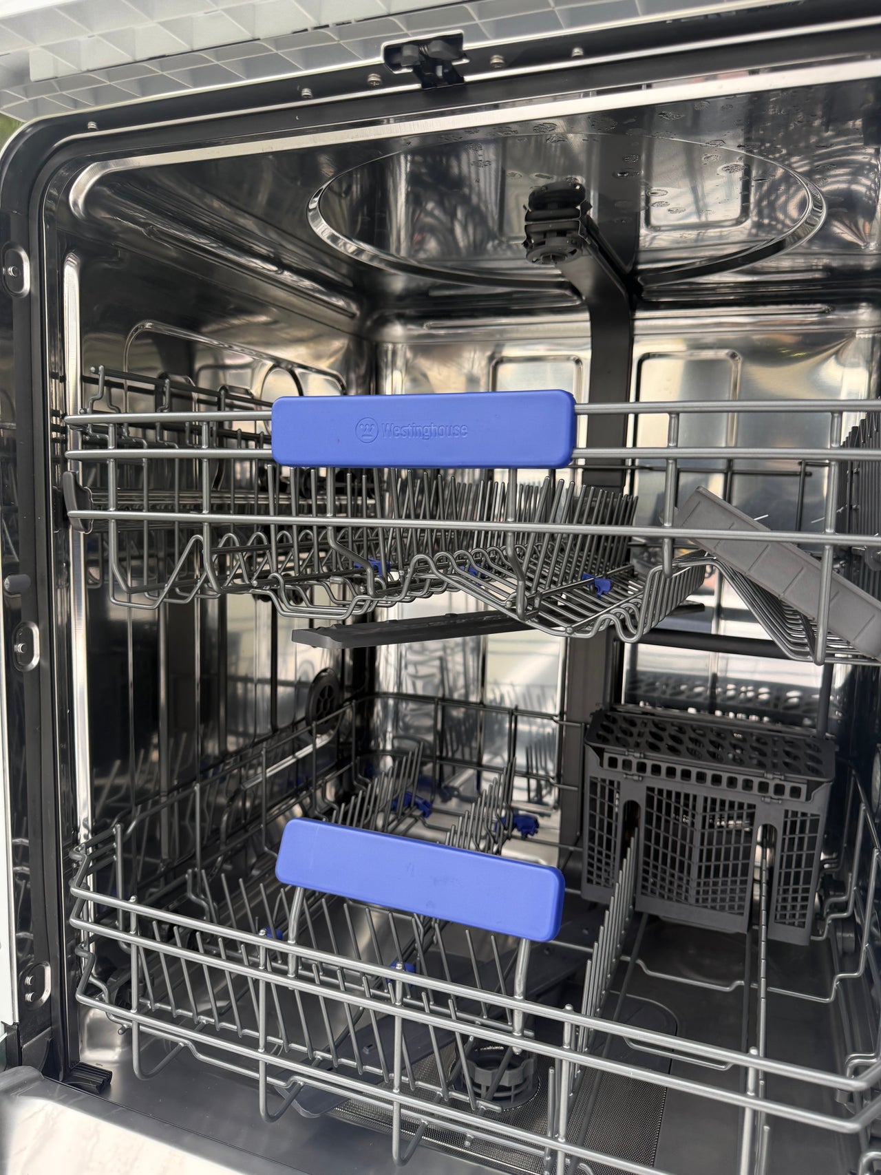 Westinghouse 60cm 14 Place Setting Freestanding Dishwasher – WSF6602WC (NAT)