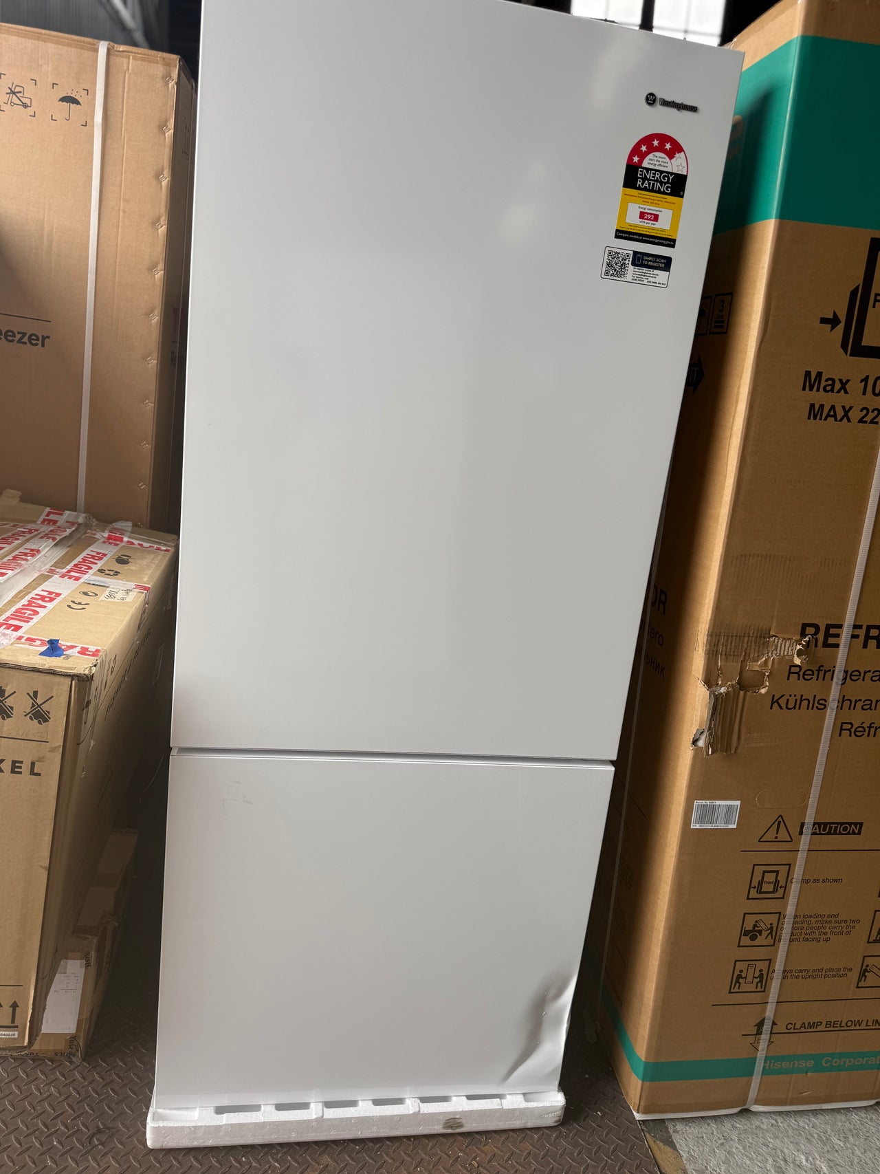 Transportation damaged Westinghouse 425 L Bottom Mount Fridge – White (WBE4302WCR)